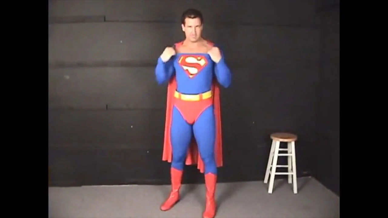 Superman Gets Naked - ThisVid.com