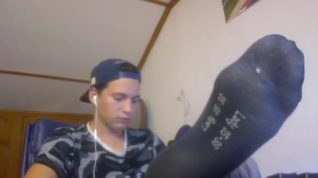 smelly teen black socks show off