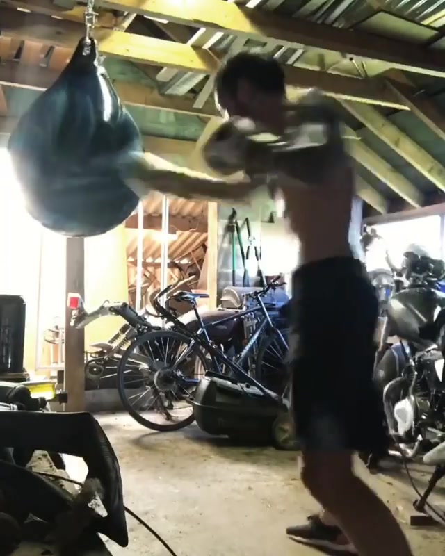 Heavy bag 2