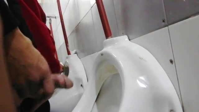 Big cocks having fun at the urinals in Rio