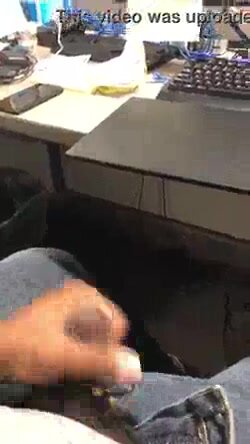 Cumming at work, sprays