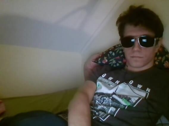 Webcam dude with huge cock and sunglasses
