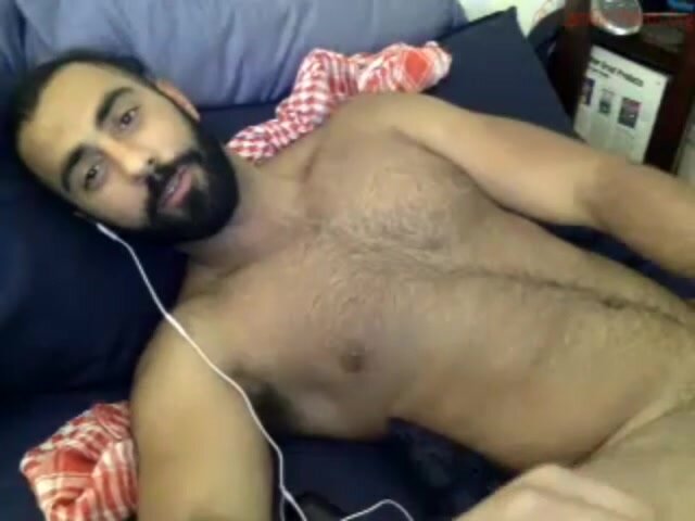 Muslim boys showing their holes 023 (private)
