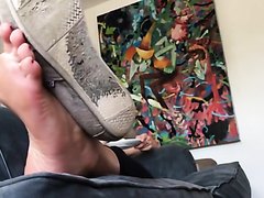 Smelly feet - video 37
