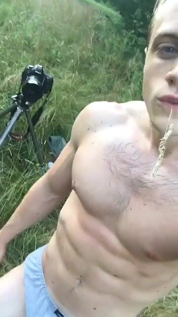 Men Bulge Video