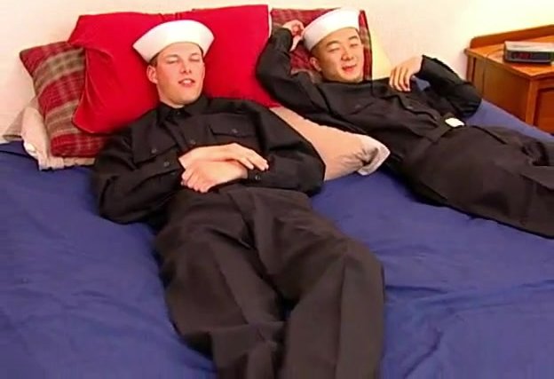 horny sailors try man love