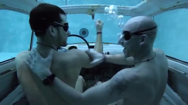 Breatholding buddies in underwater car