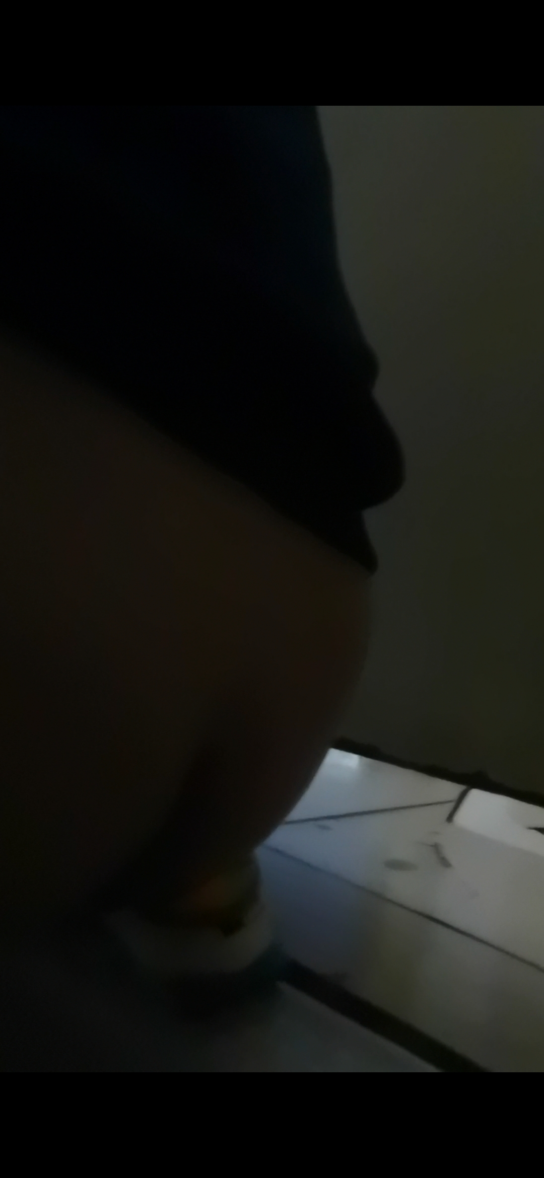 naked butt and fart - video 2