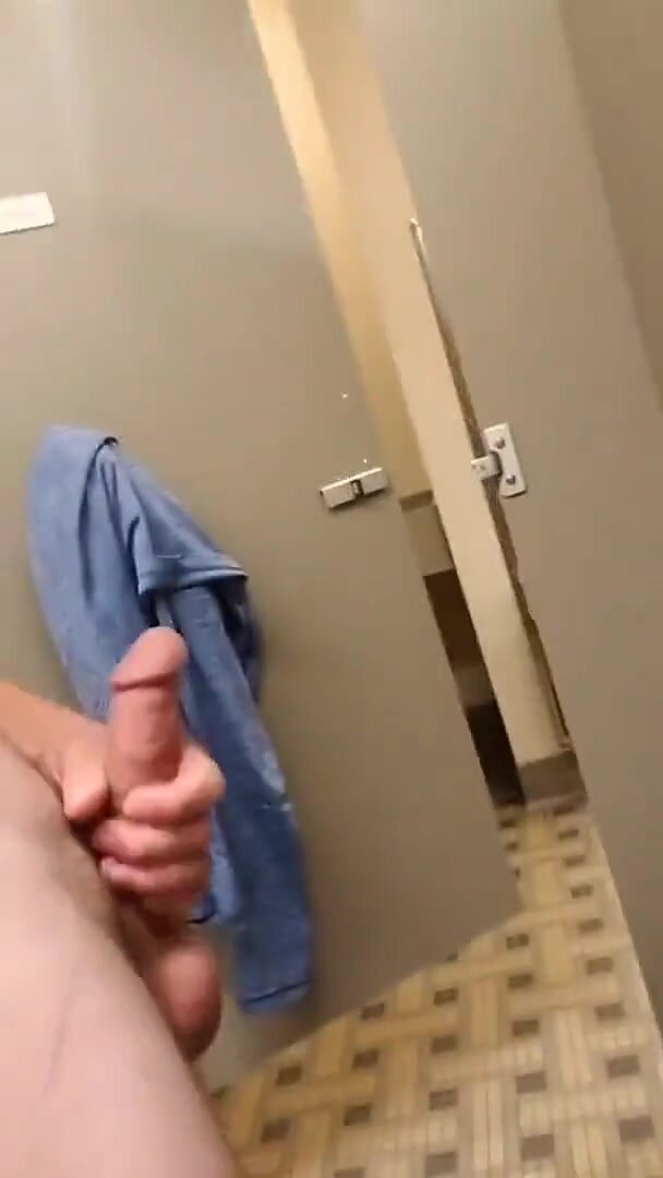 YOUNG PERV STRIPS DOWN AND BEATS OFF IN PUBLIC RESTROOM