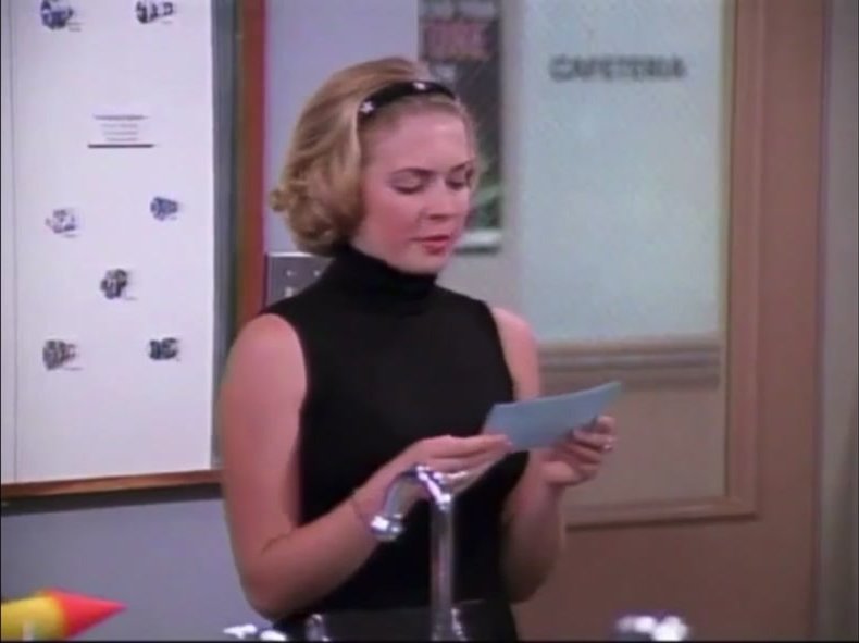 Fart scene from Sabrina the teenage witch