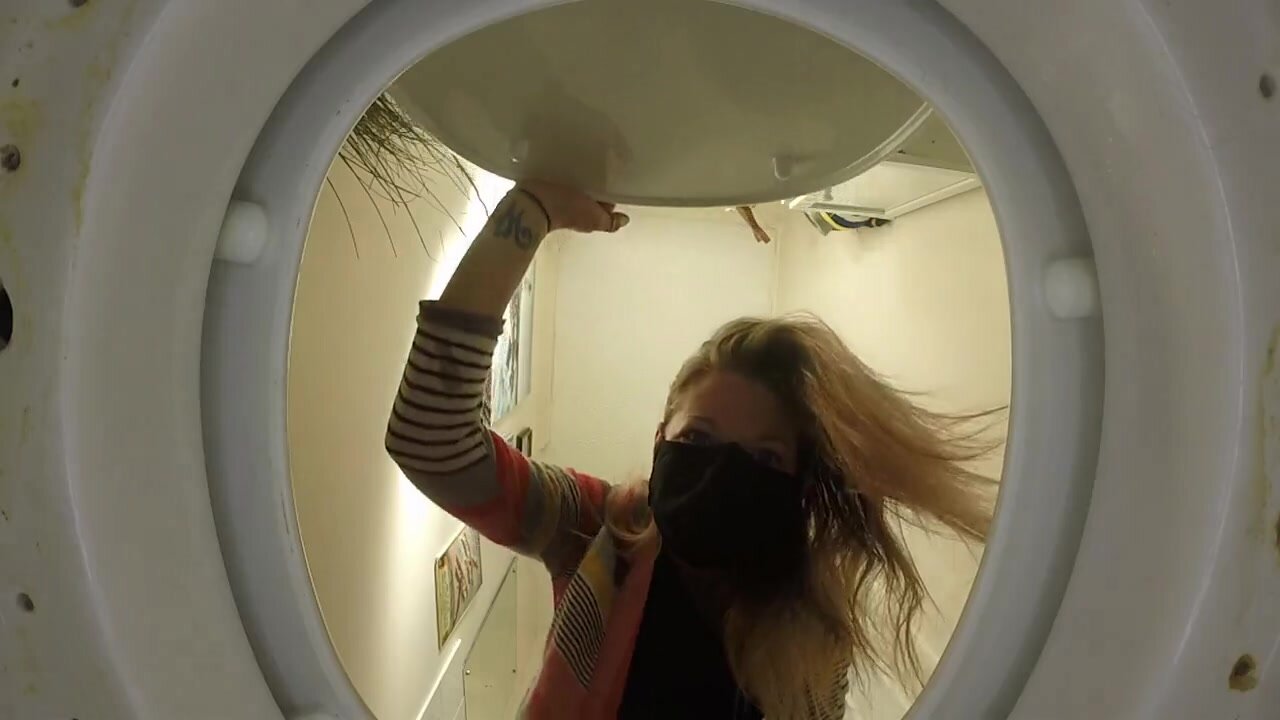Giantess poo on tiny