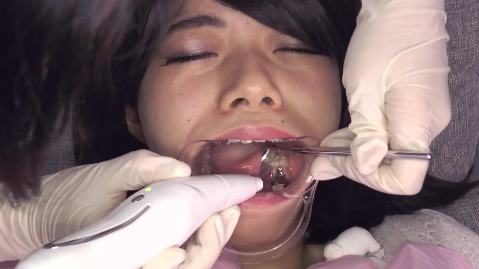 Dental fetish video