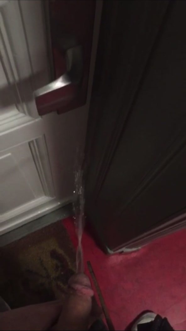 Apartment door piss - video 2