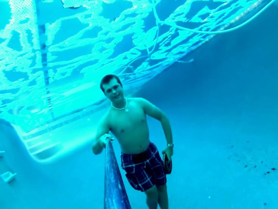 Barefaced underwater pool freedive practice