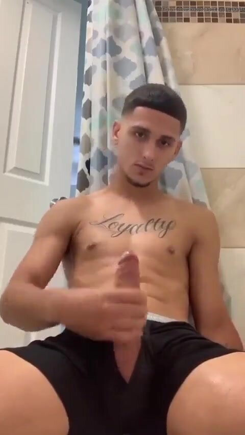 Hot, str8 Latin dude busting a nut
