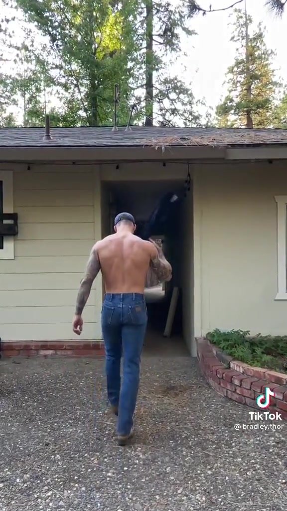 Wrangler butt