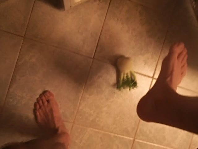 little wet fennel chosse my foot