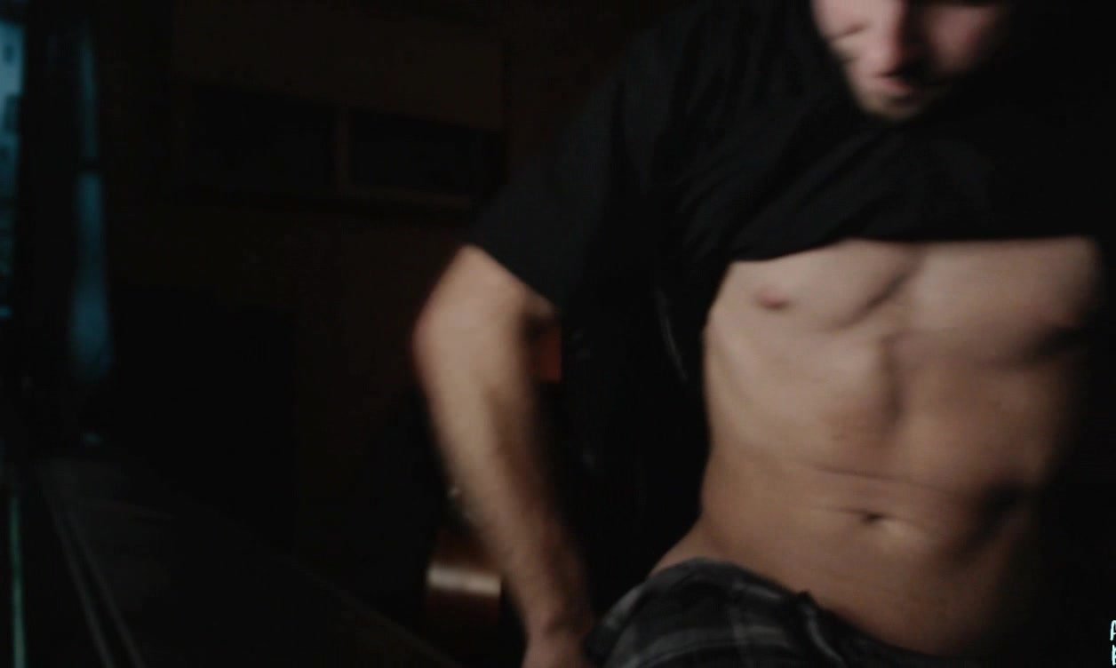 cute boy r enjoy masturbate