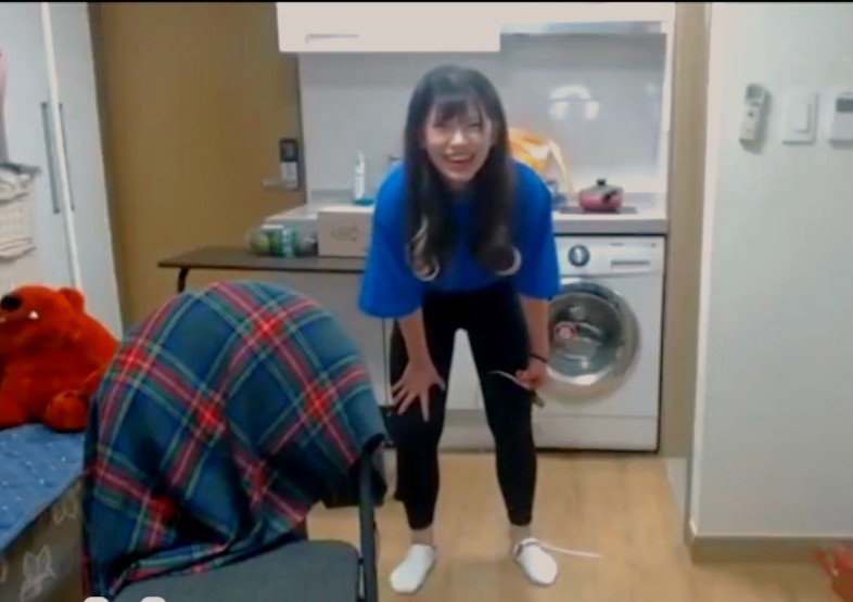 Crazy Korean Girl Fart