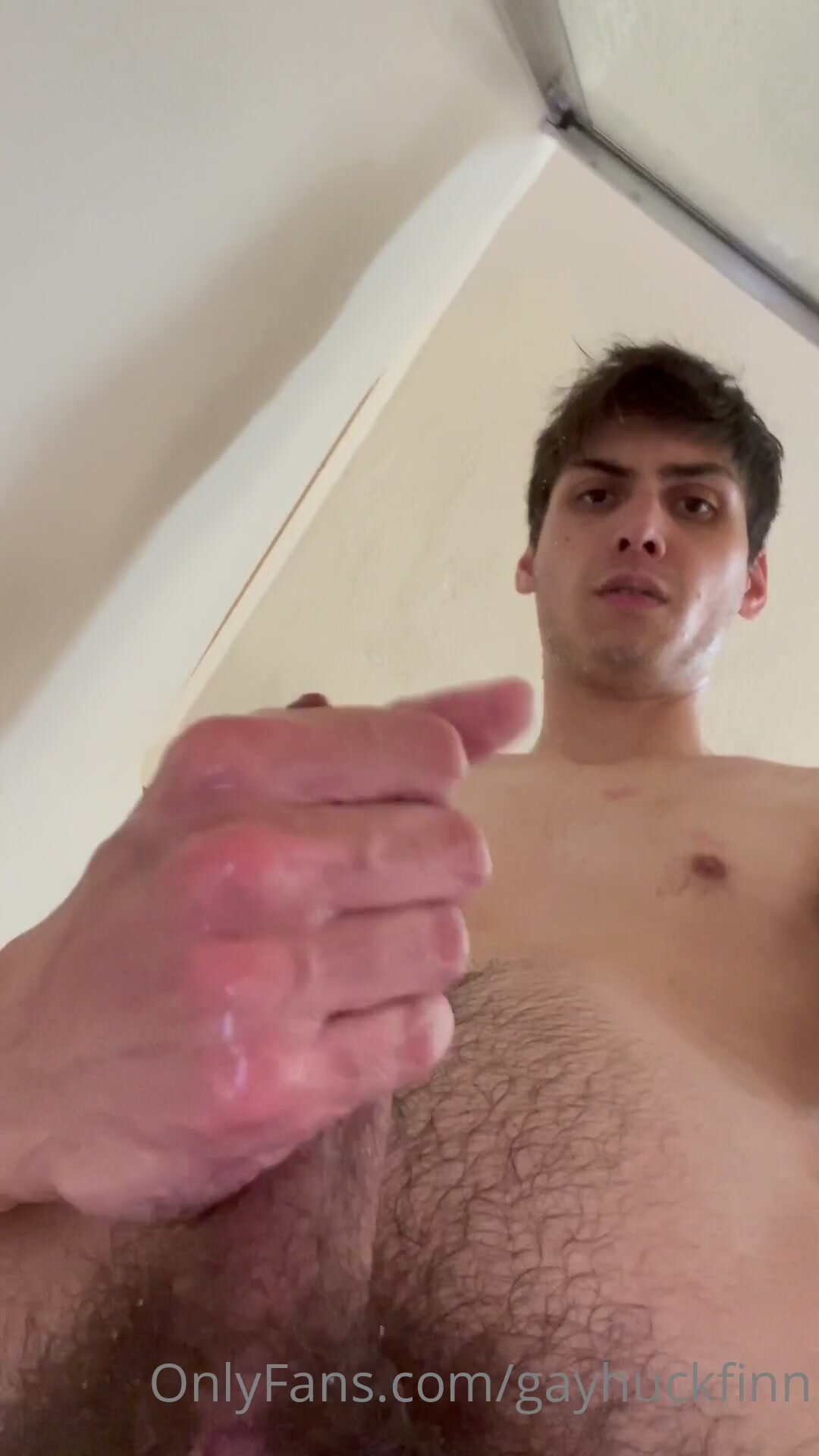 Uncut Shower Jerk