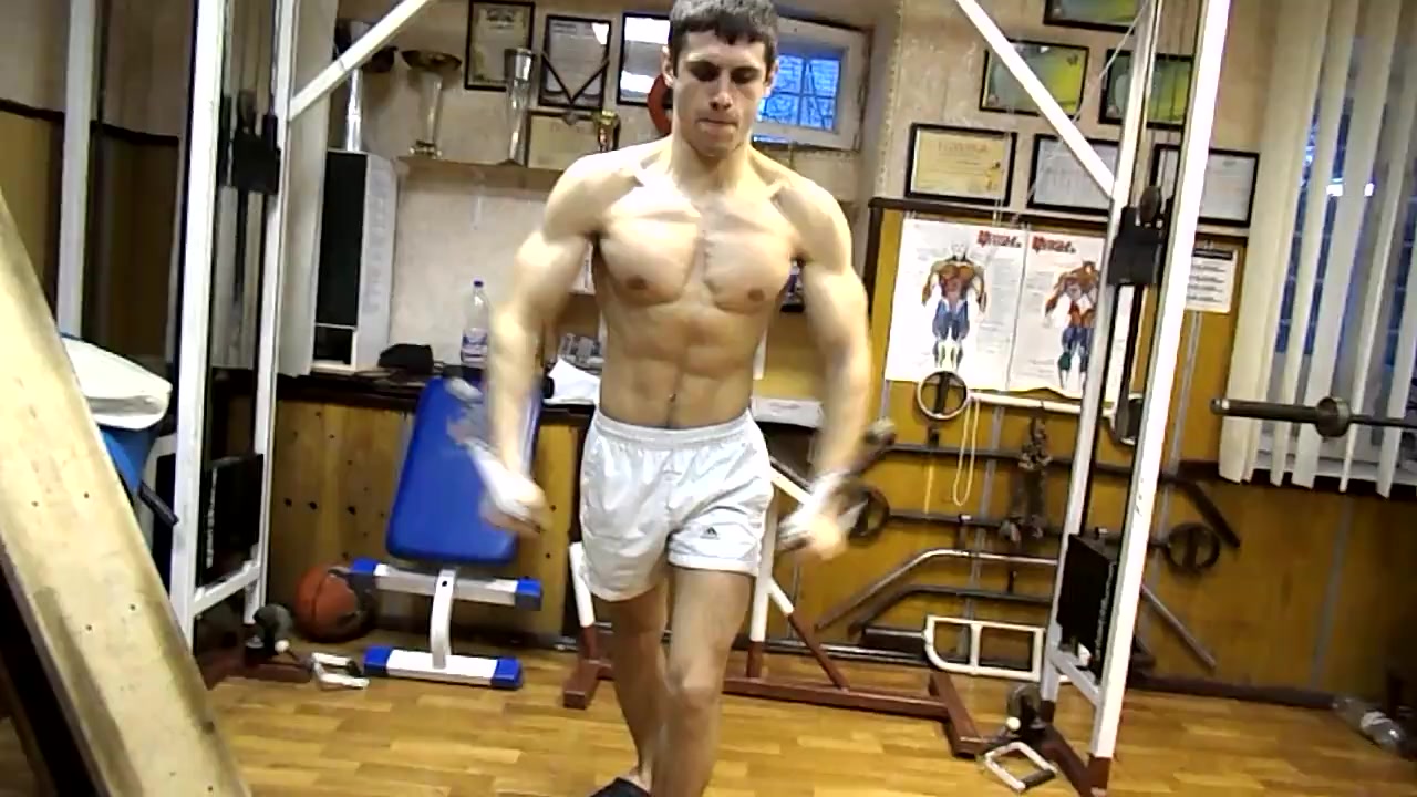 russian muscle guy 36