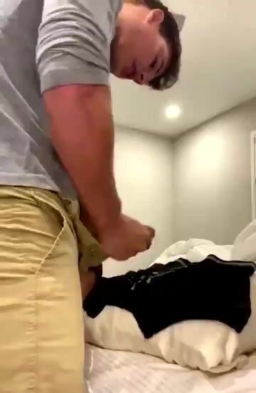 jerking off on boxer