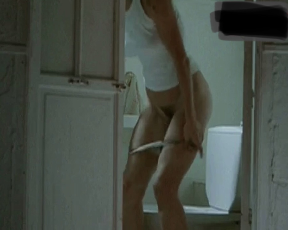 Girl peeing in the toilet (movie scene)