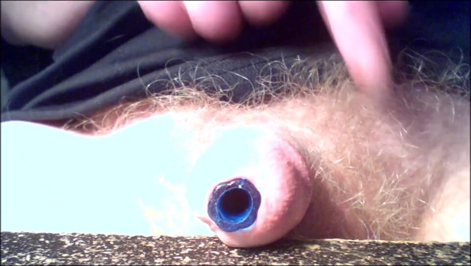 Urethra gaping & tied balls