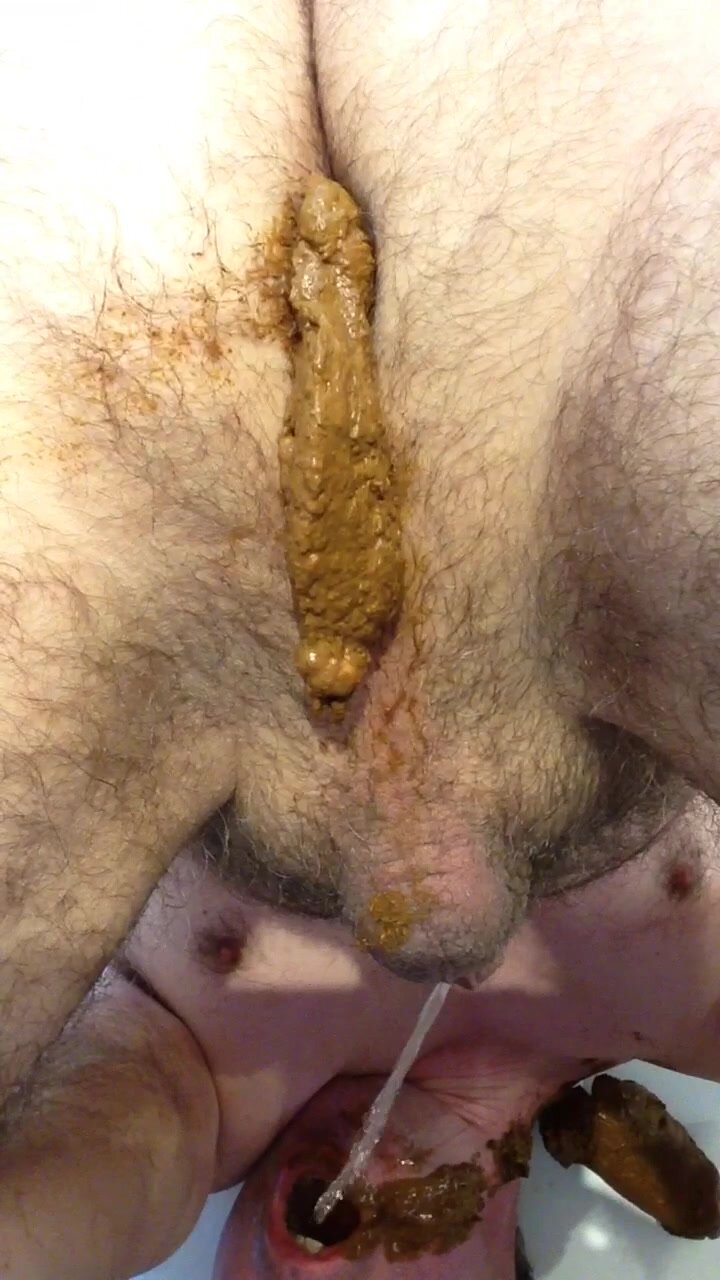 Pissing in own mouth just shat in... huge pissload