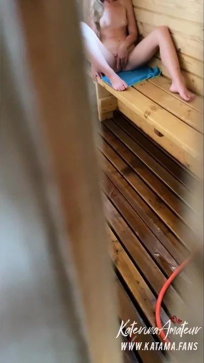 Spying in sauna