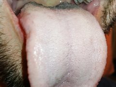 My tongue - video 2