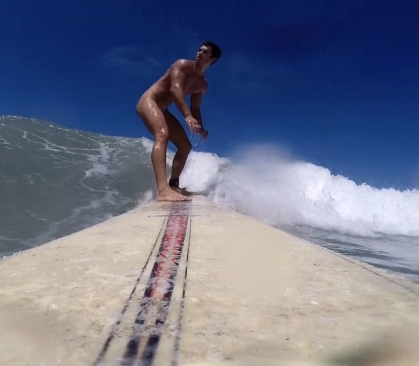 Nudist On Surf Board - Naked surfer - video 2 - ThisVid.com