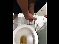 couple pissing and farting together