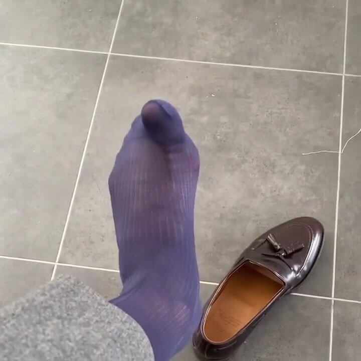 sheer socks and loafer