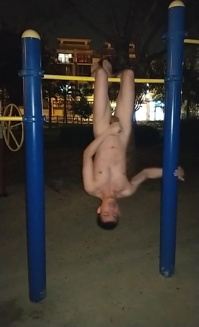 DARED video 3 -  public naked wank upside down