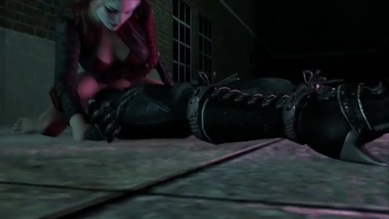 Catwoman Sfm Porn - Harley humiliates Catwoman - ThisVid.com