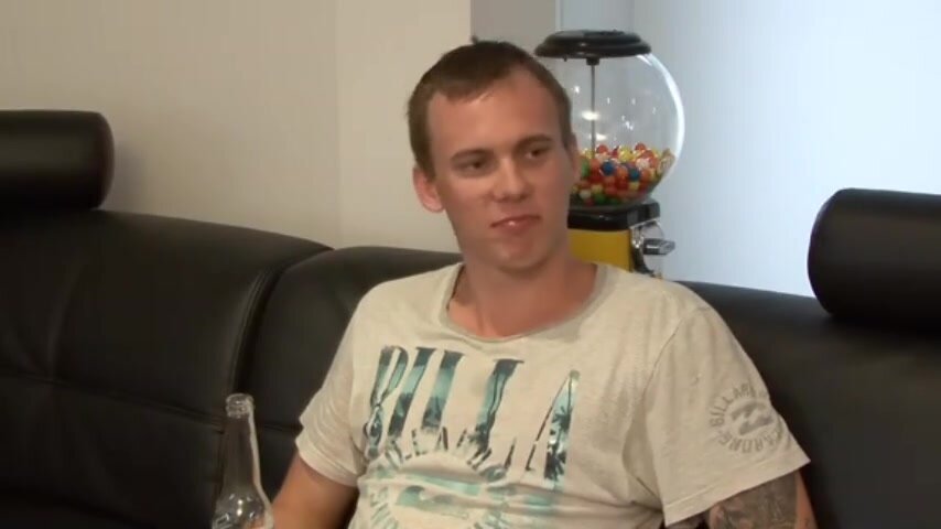 hot aussie lewis