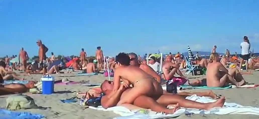 Beautiful Nudist Public - Experimenting is the best in a public place - nudism porn at ThisVid tube