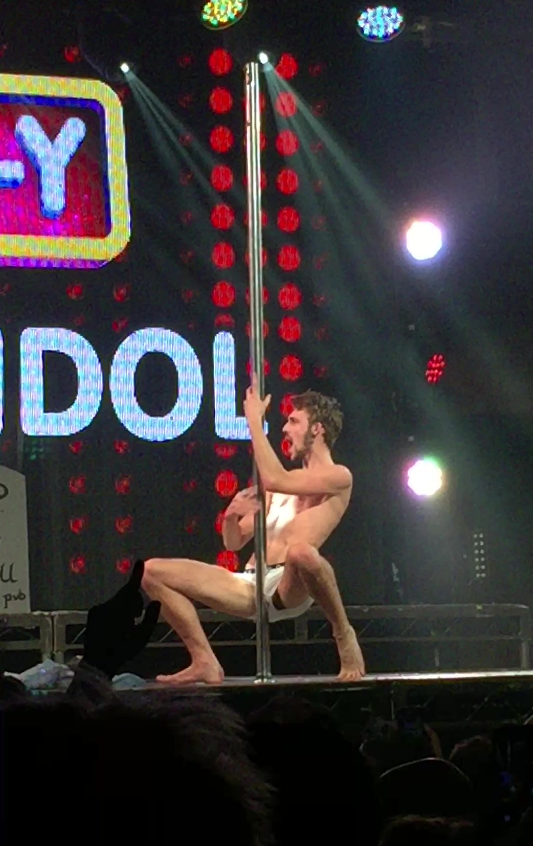 Porn Idol - video 2
