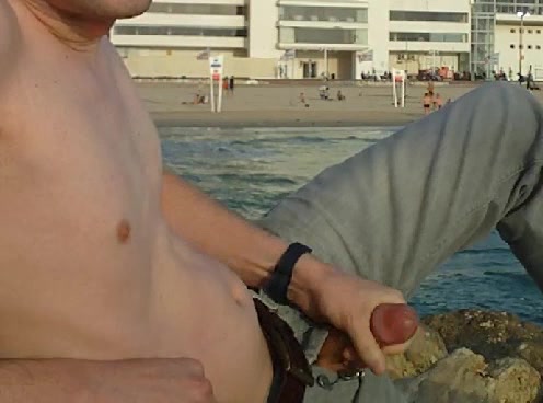 Guy Cums in front of Public Beach