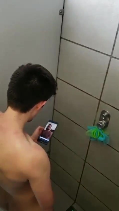 Real Gym shower spy