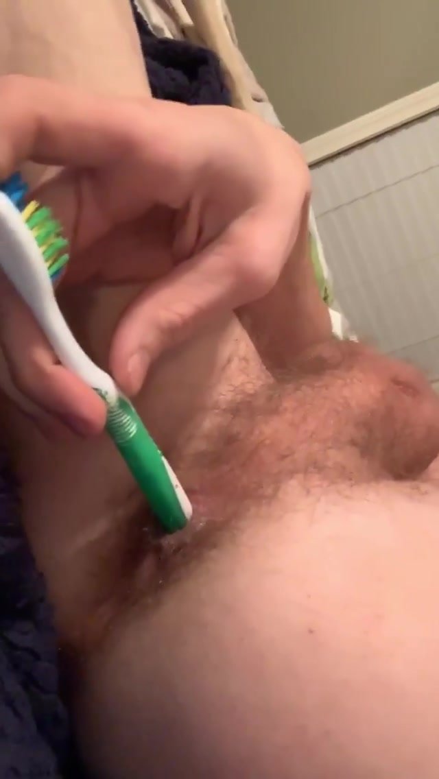 Toothbrush fuck