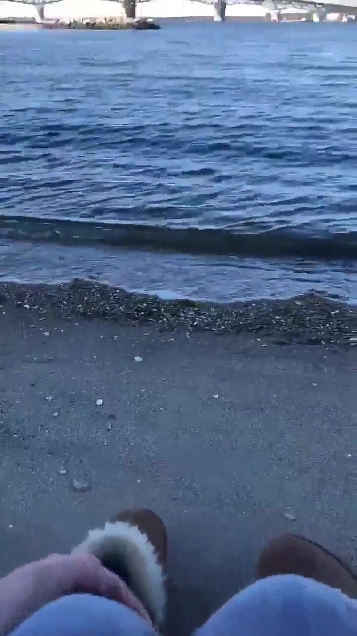Pipi sur la plage
