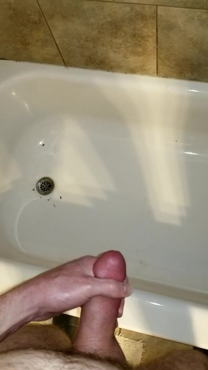 Cumshot - video 145