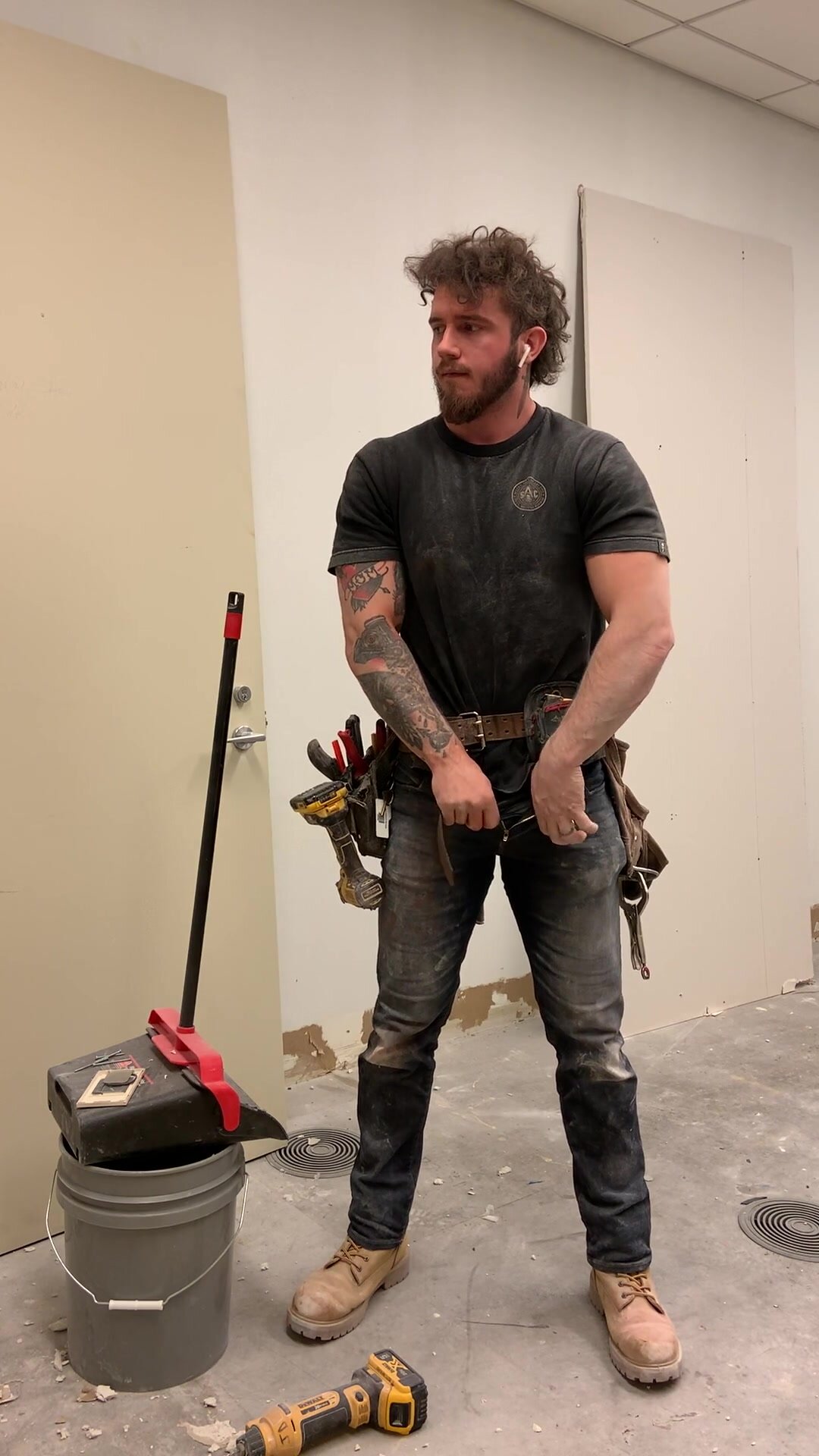 Construction Worker Wank