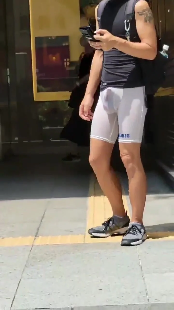 Gay public bulge