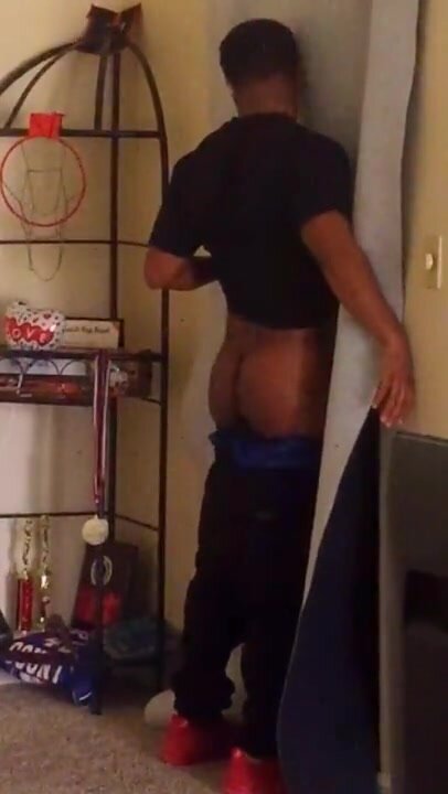 Sucking straight man at my gloryhole