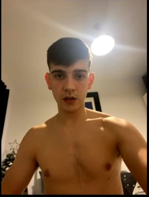 18 yo hottie