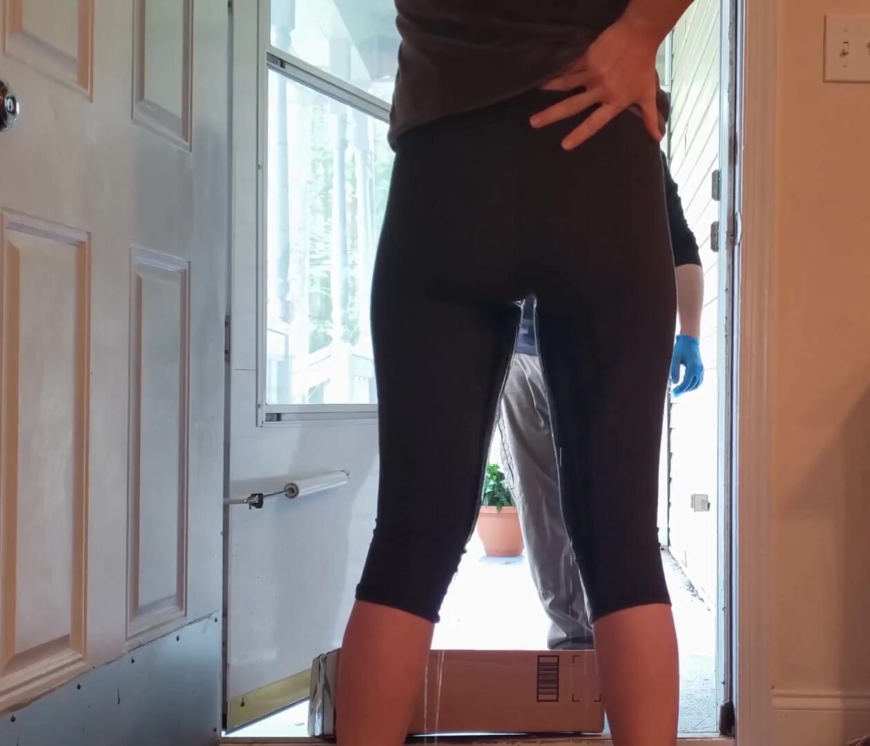 My Wife Wet her Leggings in Front of the Delivery Guy