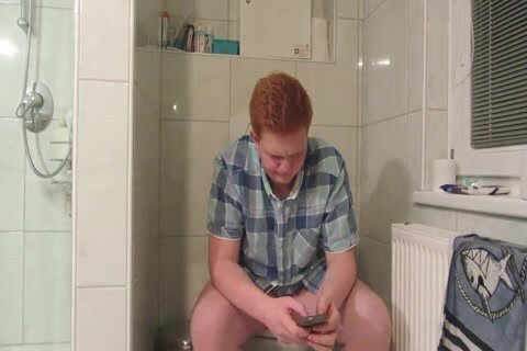 ginger twink on the toilet